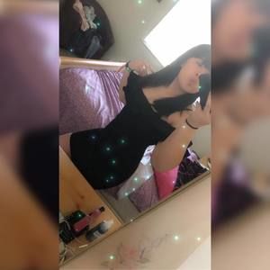 Meet your Posher, Angie